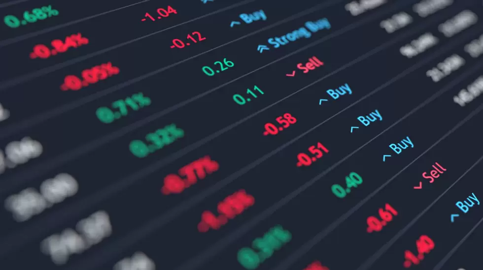 premian-a-un-especialista-financiero-que-recomendo-la-compra-de-acciones-de-ypf